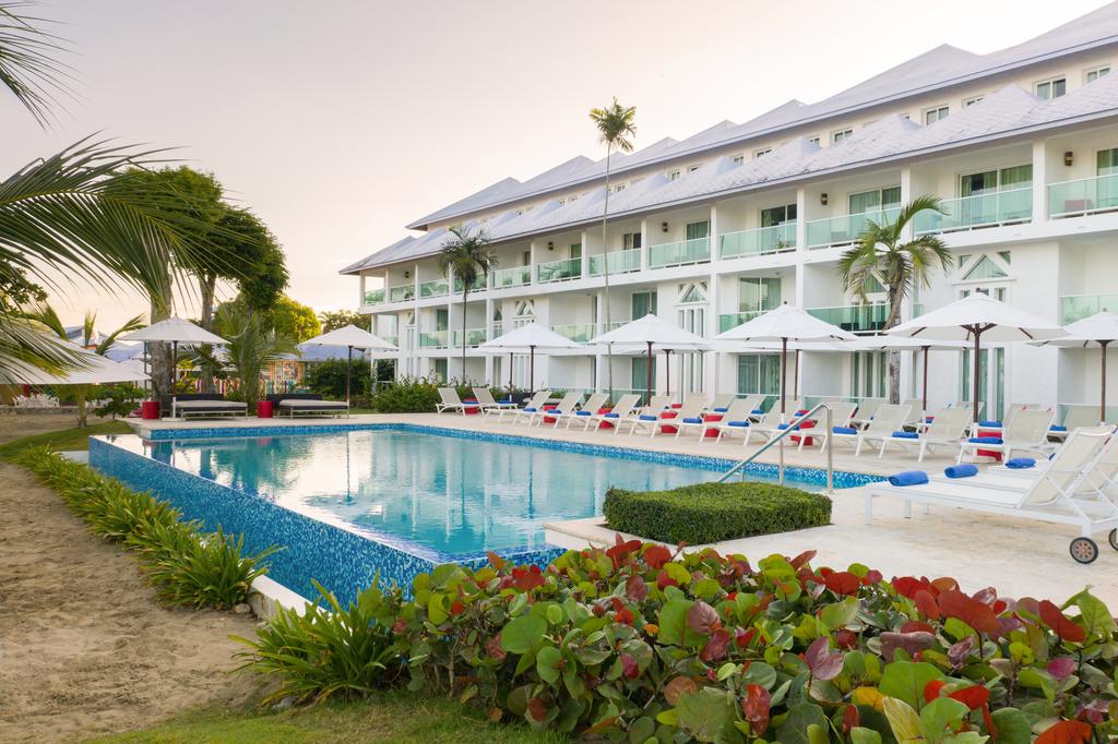 GRAND PARADISE PLAYA DORADA 1