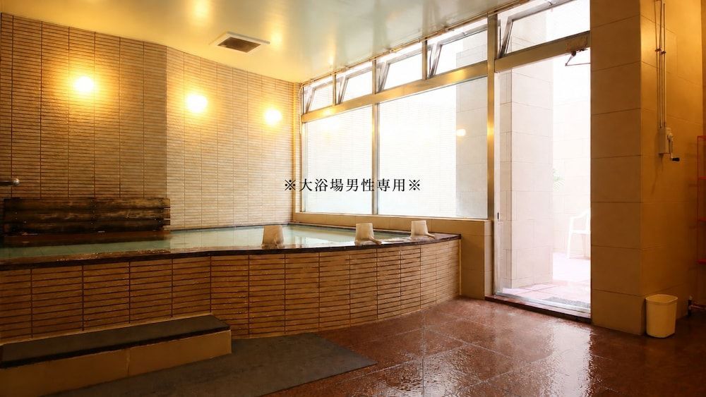 Hotel Claiton Shin-Osaka 1
