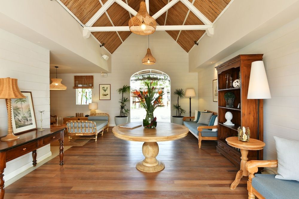 Veranda Grand Baie Hotel & Spa 2