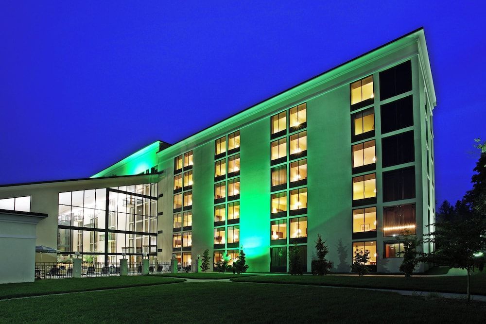 Holiday Inn ASHEVILLE - BILTMORE WEST by IHG 1