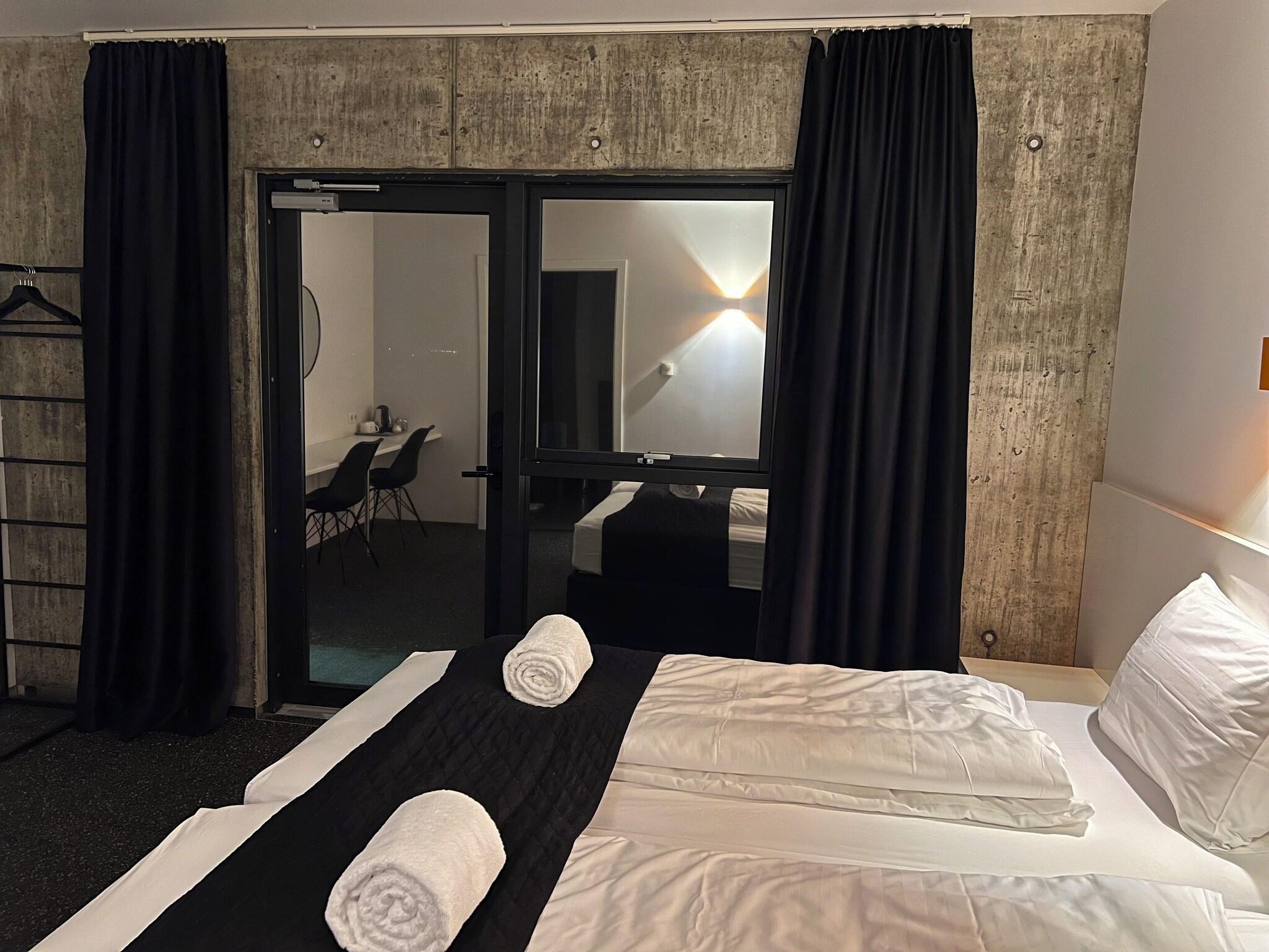 Seljavellir Guesthouse 2
