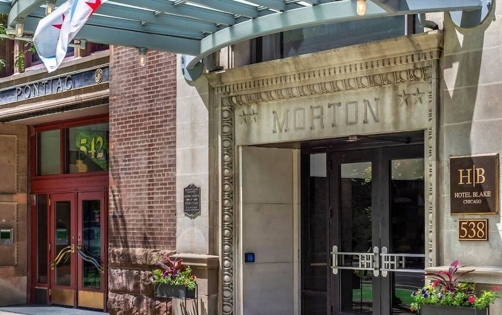 Hilton Vacation Club Hotel Blake Chicago 1