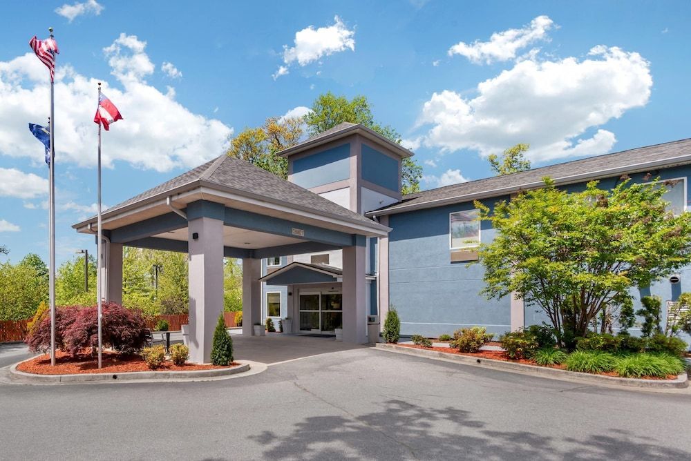 Comfort Inn Blairsville Butternut Creek 1
