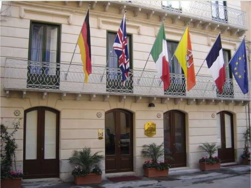 Le Chiavi Di San Francesco Hotel Residence 1