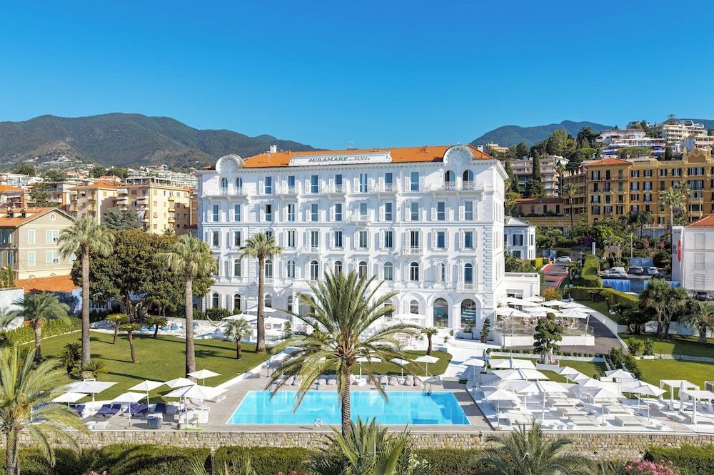 Miramare The Palace Resort 1