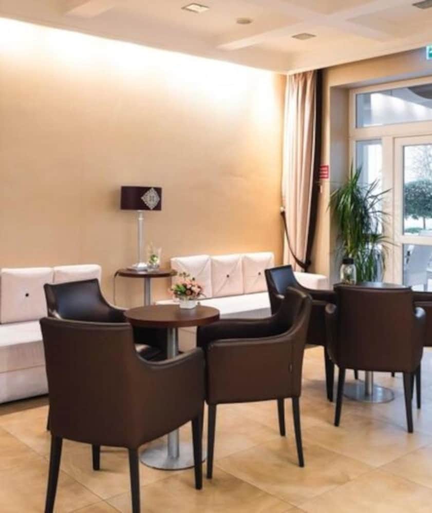 Arcanum Hotel 2