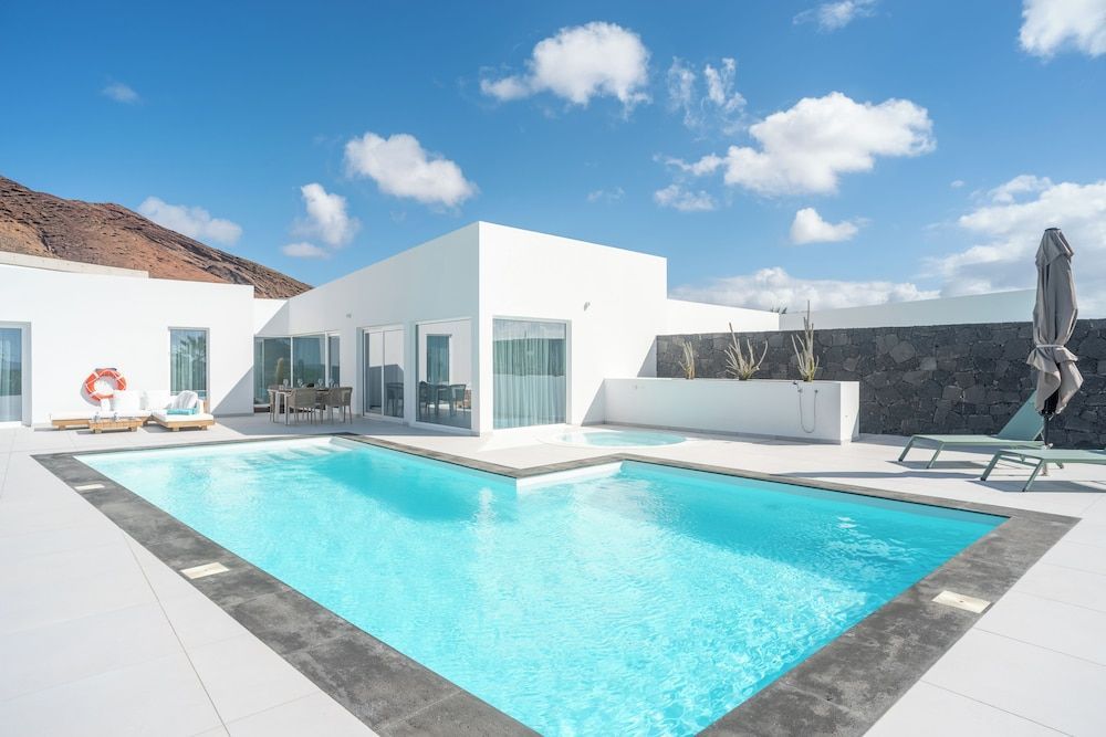 Ereza Hoopoe Villas 1