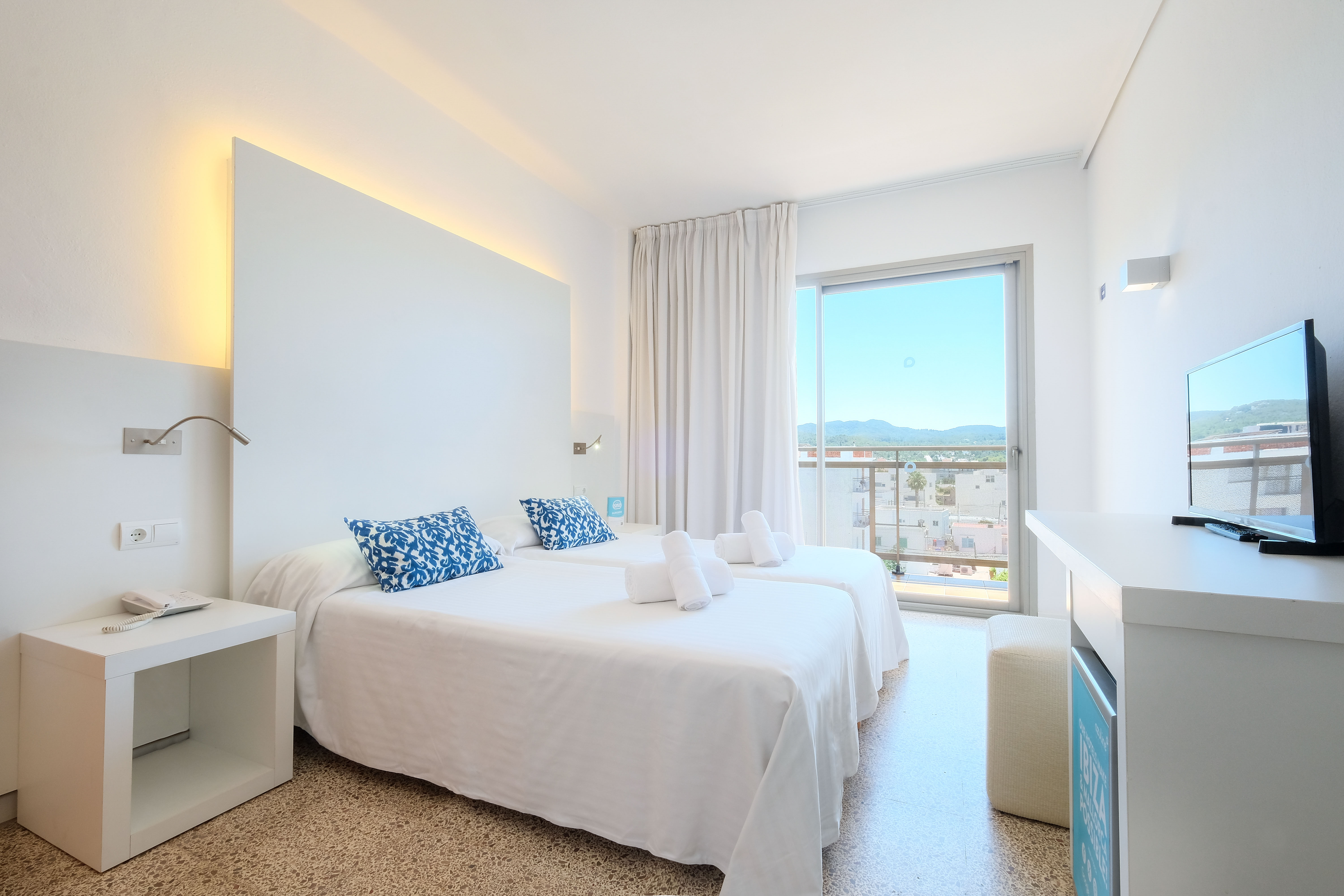 azuLine Hotel S'Anfora & Fleming 1
