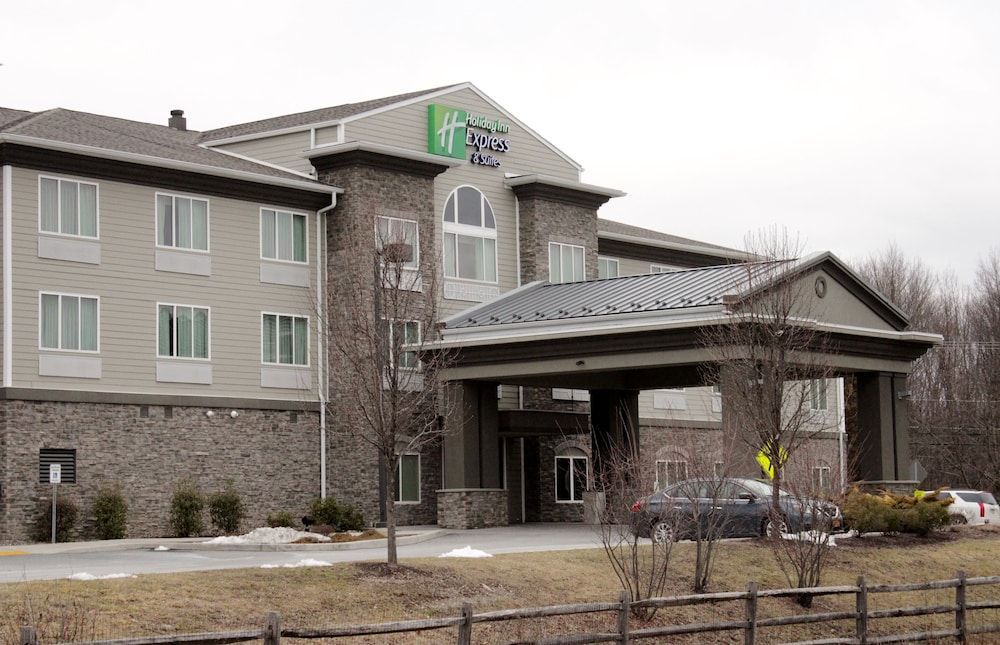 Holiday Inn Express & Suites MONTGOMERY by IHG 1