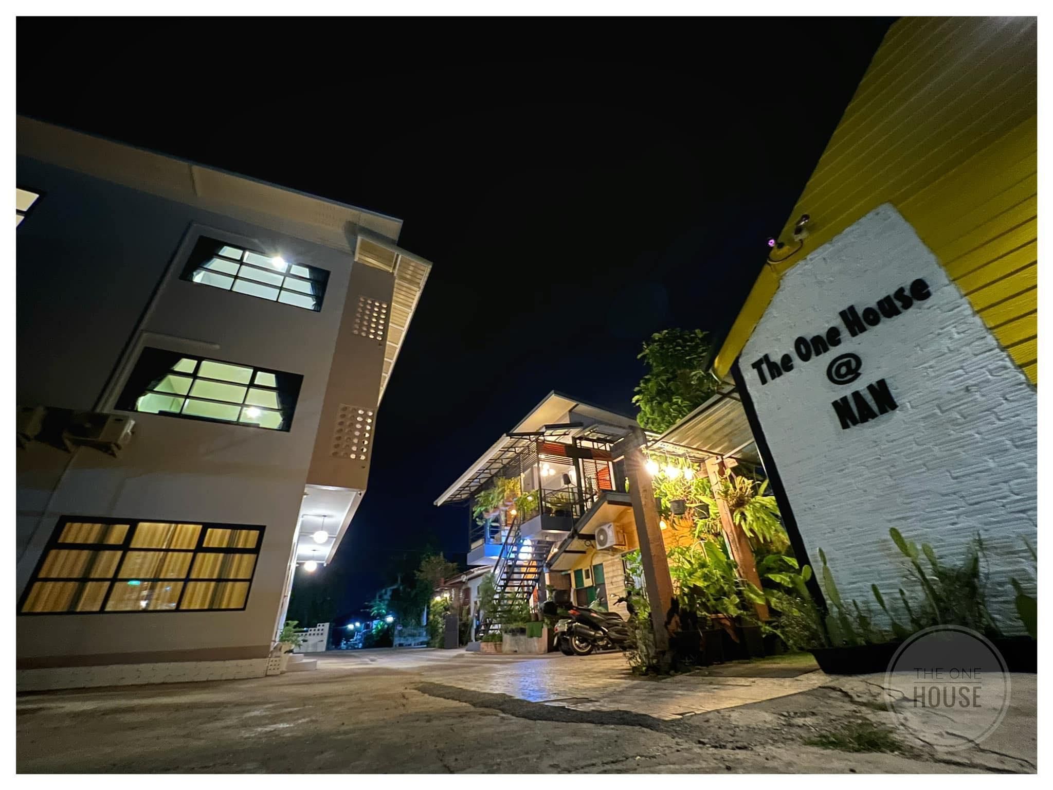 The One House 1