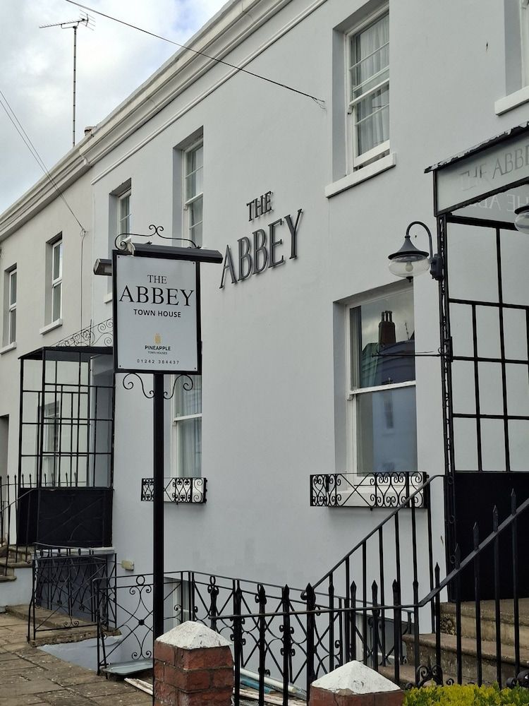 The Abbey Town House 1