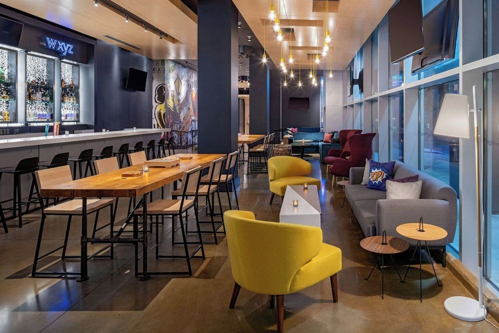 Aloft by Marriott New Orleans Downtown 1