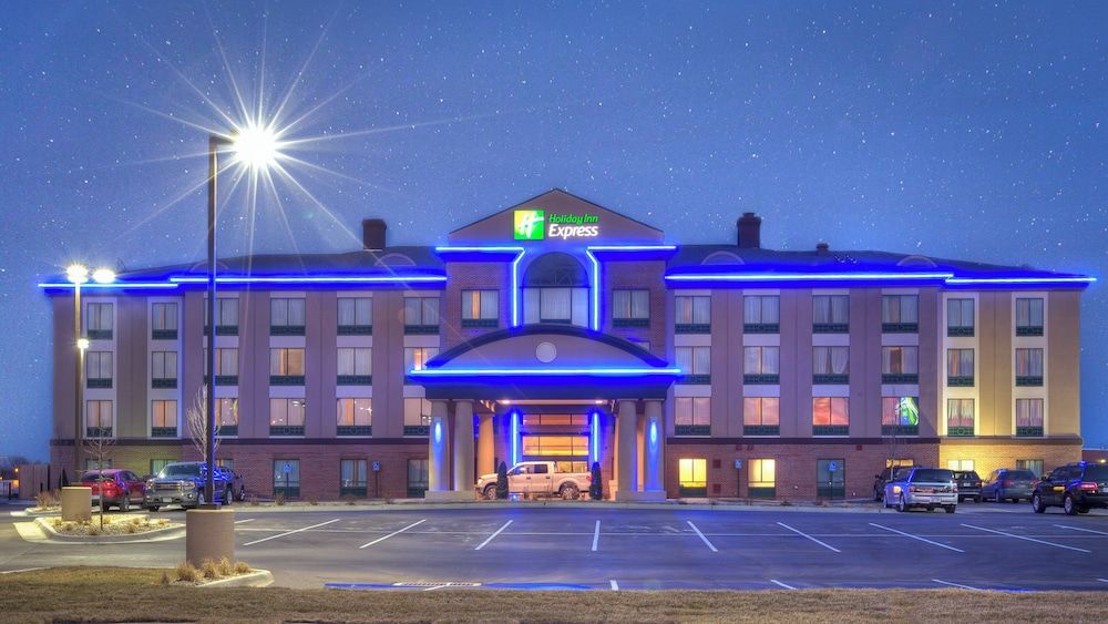 Holiday Inn Express WICHITA SOUTH by IHG 1