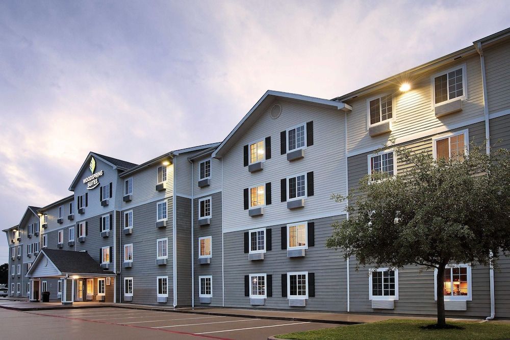 WoodSpring Suites Houston Willowbrook 1