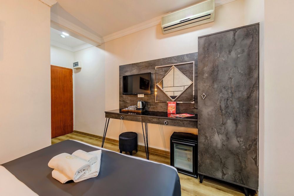 La Pazza Suites 2
