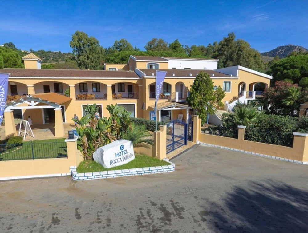 Hotel Rocca Dorada 2