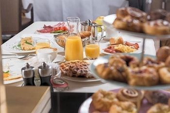 Hotel Schweizerhof St. Moritz 2