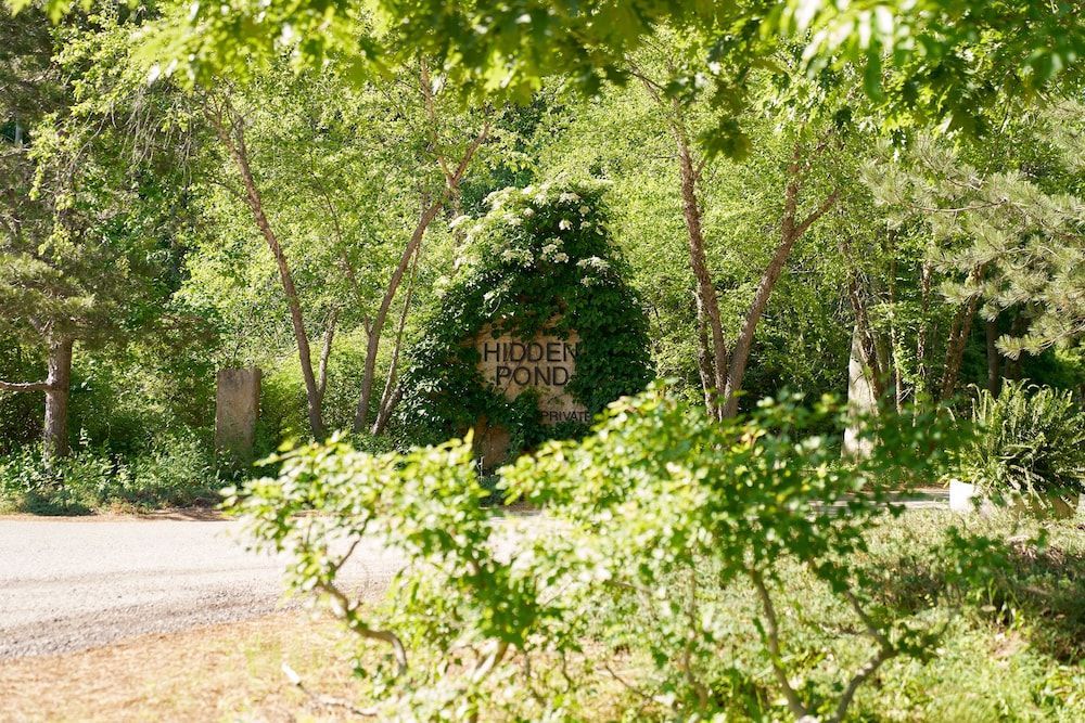 Hidden Pond Resort 1