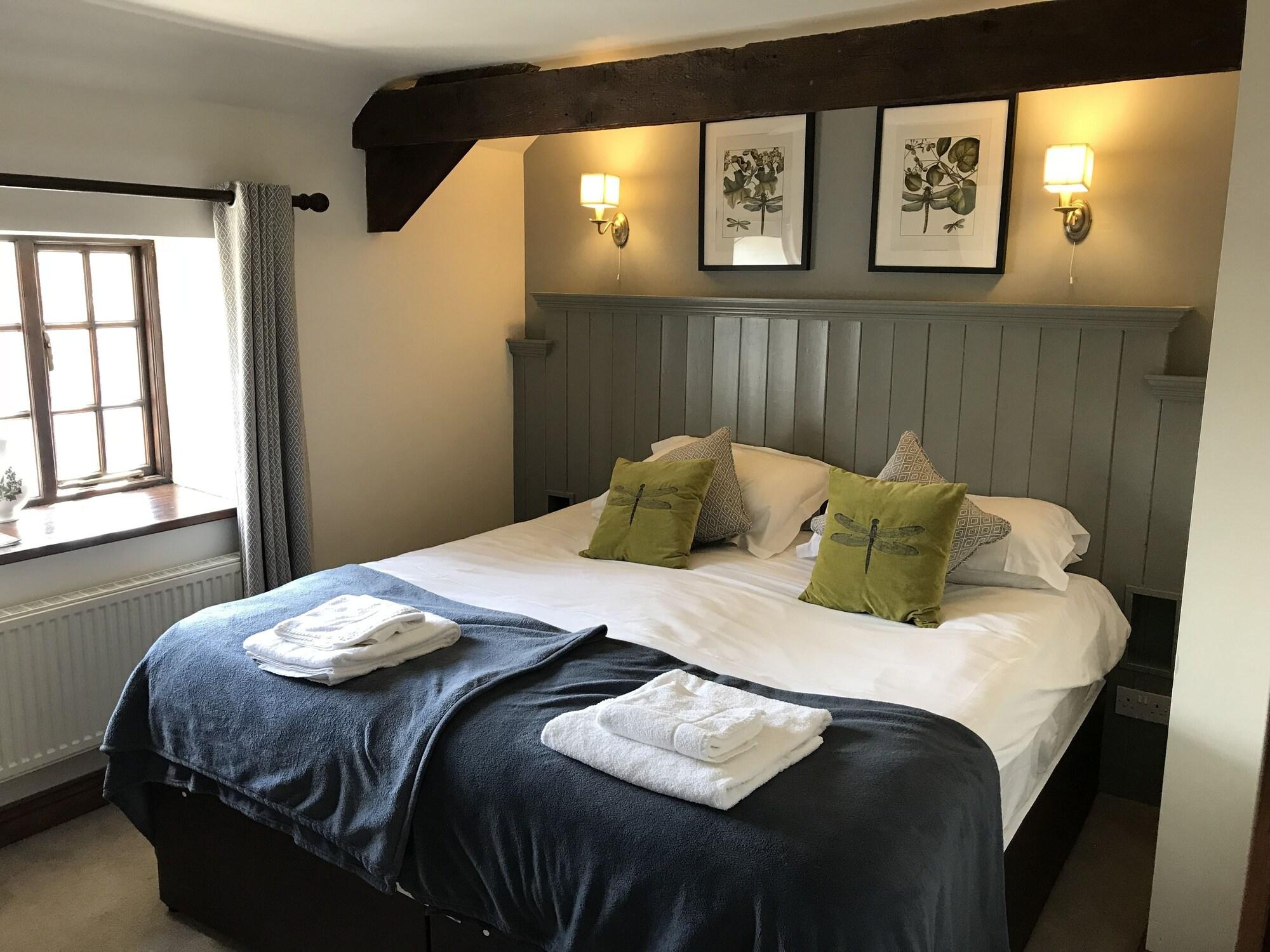 Moors Inn 2