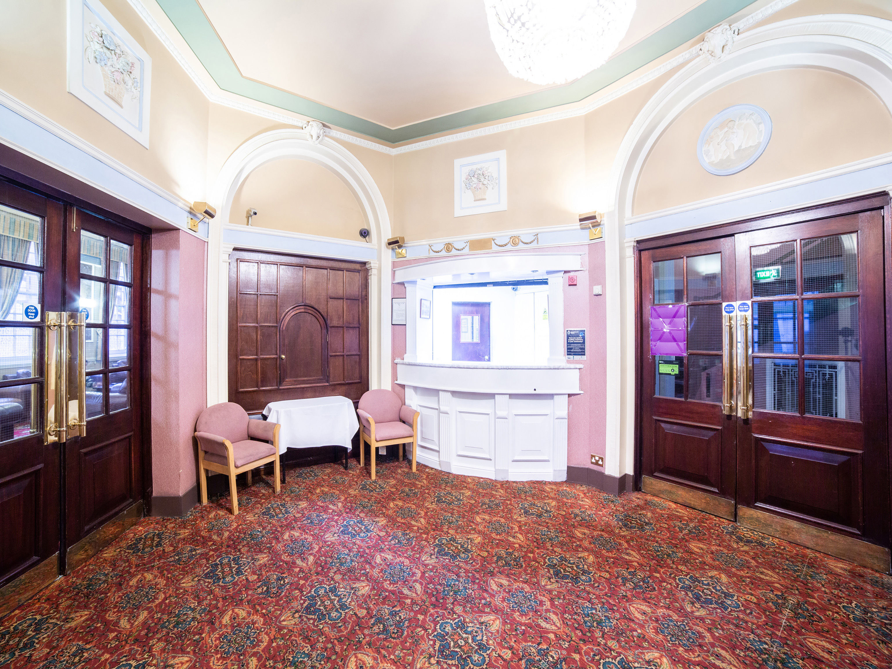 George Hotel, Burslem, Stoke-on-Trent 1