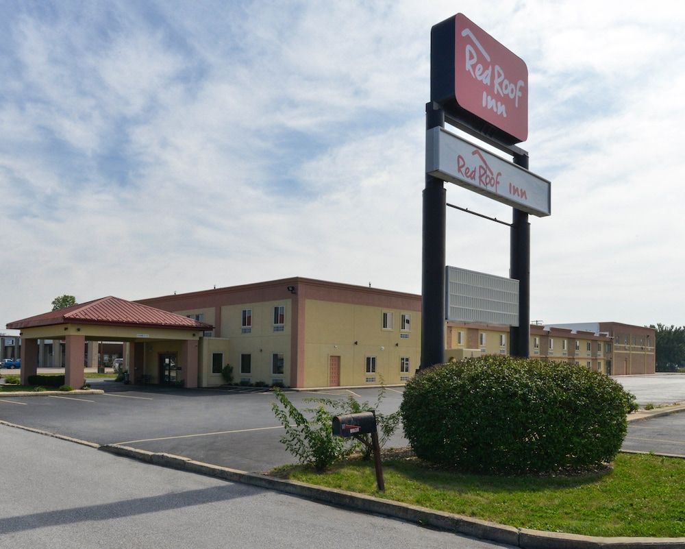 Red Roof Inn Chambersburg 1