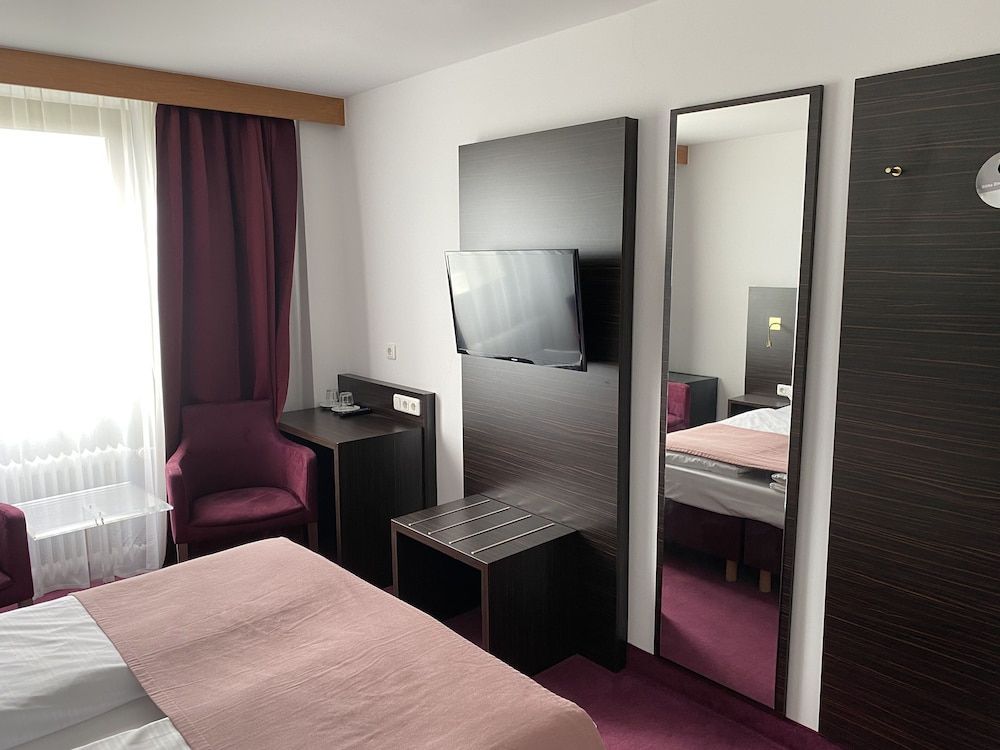 Hotel Montree 1