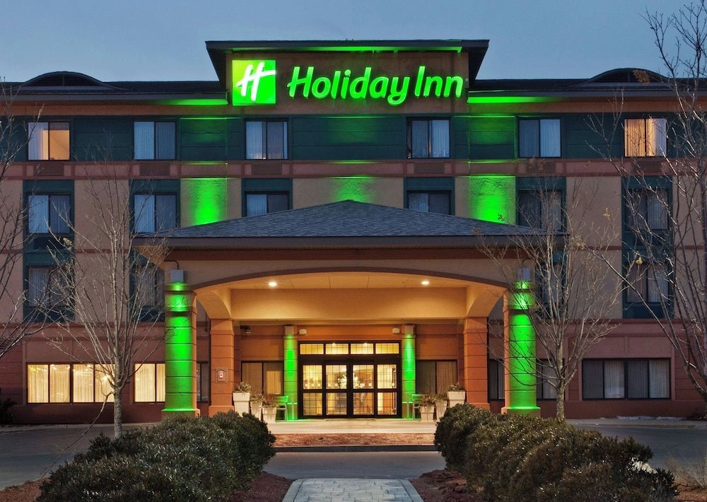 Holiday Inn MANCHESTER AIRPORT by IHG 1