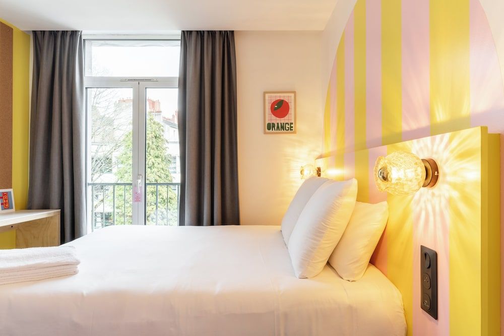DEMAIN Hôtel 1