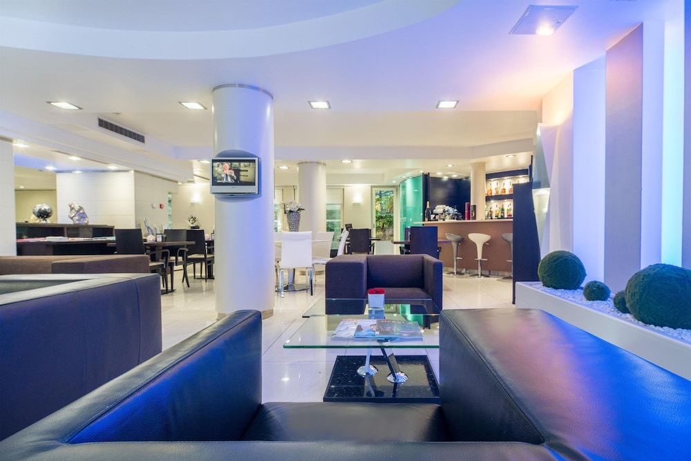 Best Western Plus Grand Hotel Victor Hugo 2