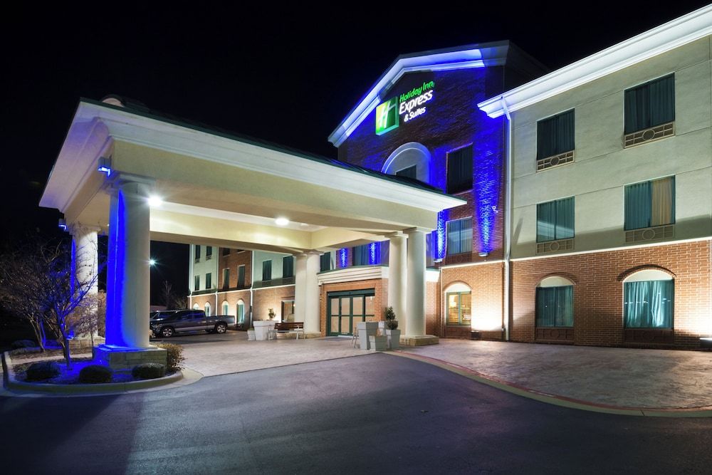 Holiday Inn Express & Suites LITTLE ROCK-WEST by IHG 1
