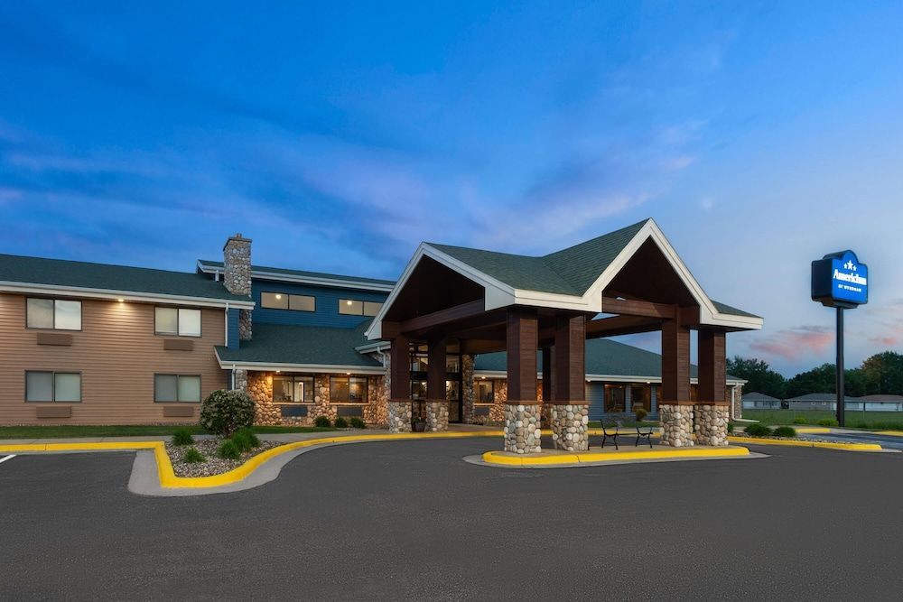 AmericInn by Wyndham Austin 1