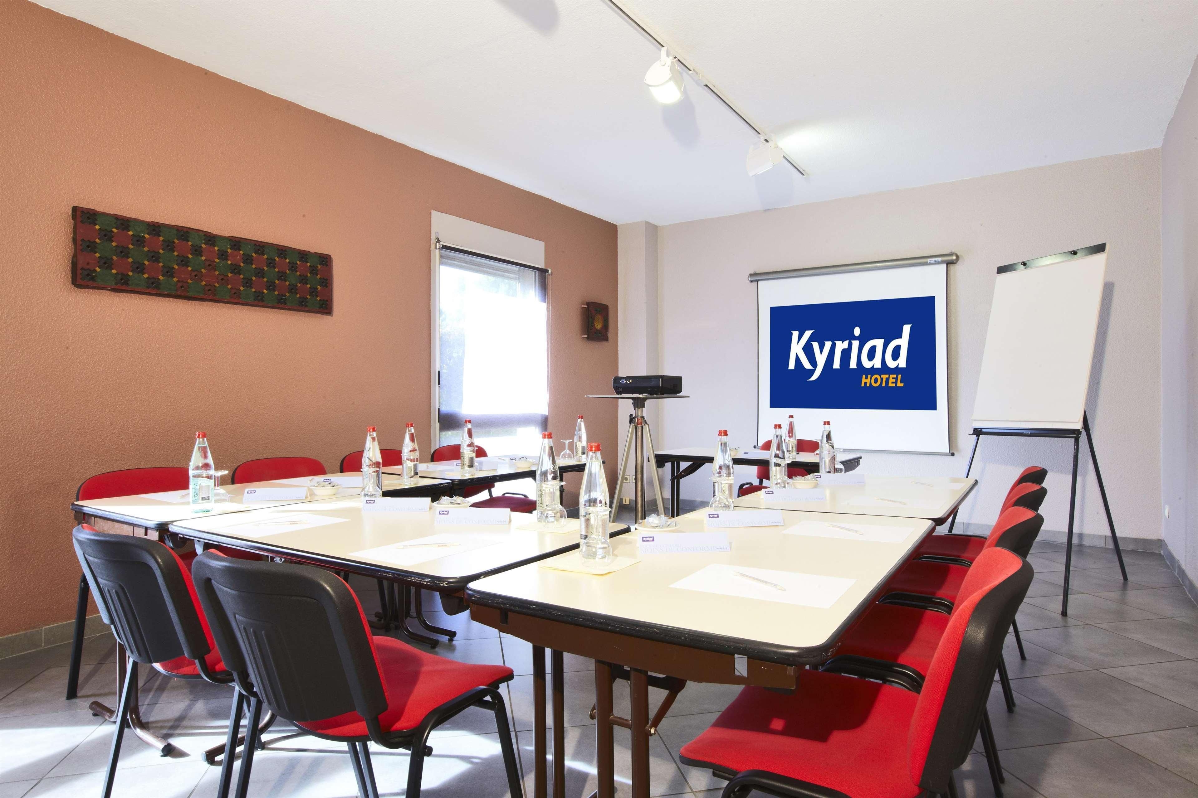 Kyriad Toulon La Garde 2