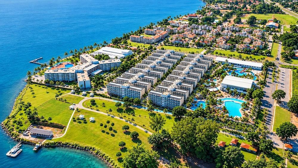 Bay Park Hotel Resort 2