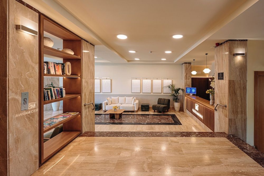 Apartamentos MS Puerto Marina, antes MS Pepita 2