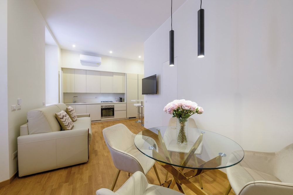 Milan Royal Suites - Centro Brera 1