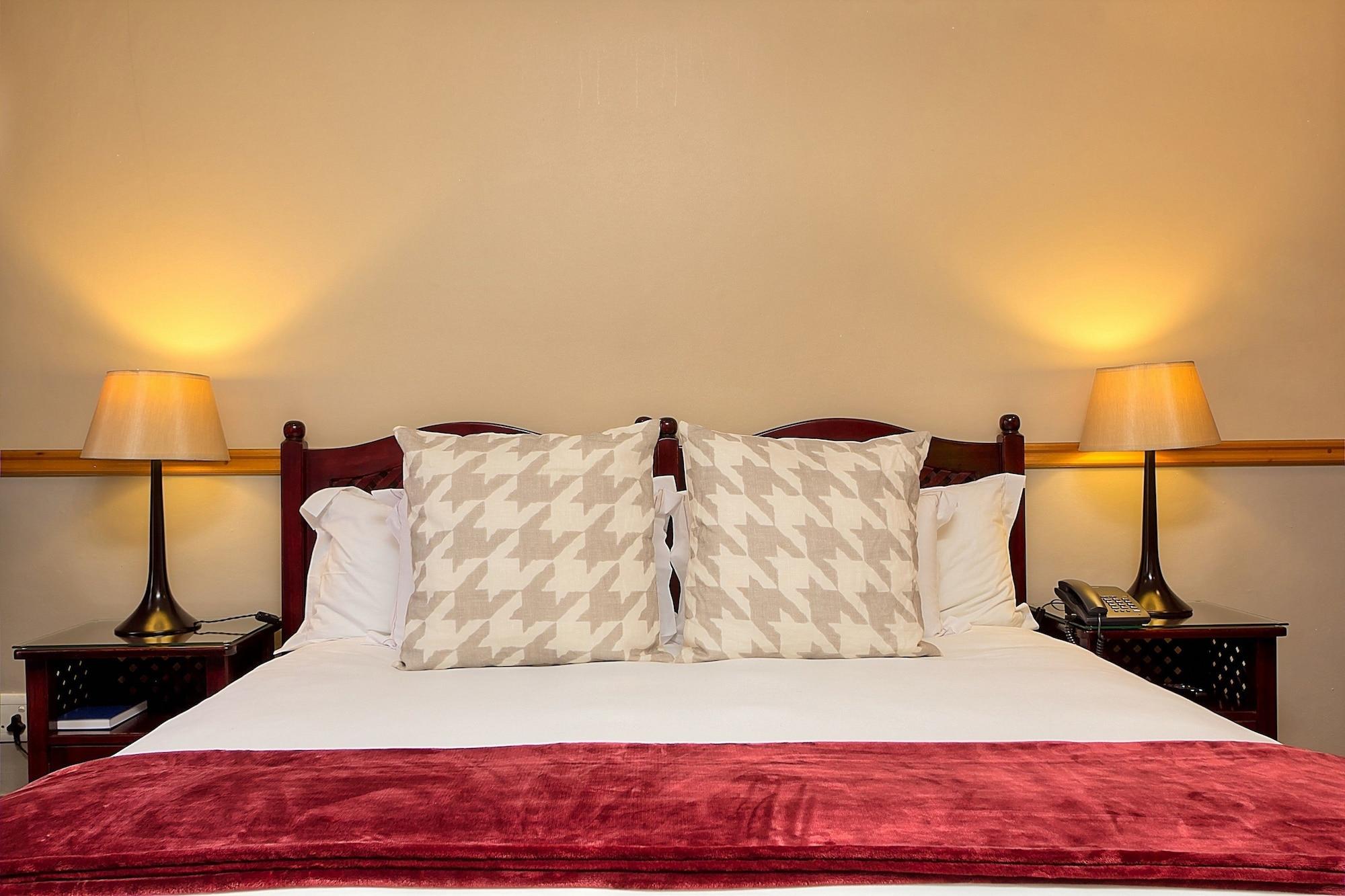 Centurion Golf Suites Boca Walk 2