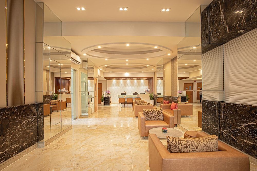 Mayfair Suites 2