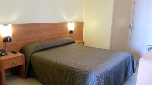 Hostal Capitol Ramblas 2