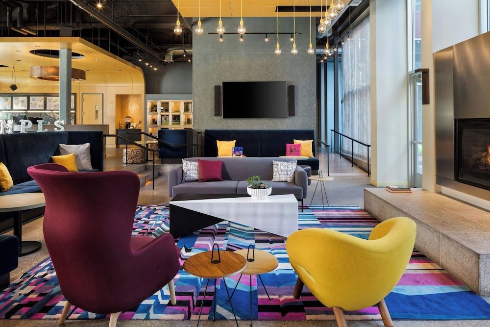 Aloft by Marriott Minneapolis 2