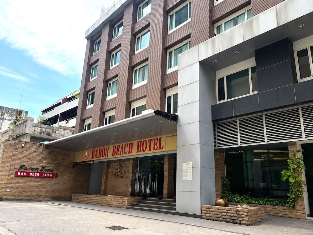 Baron Beach Hotel 1