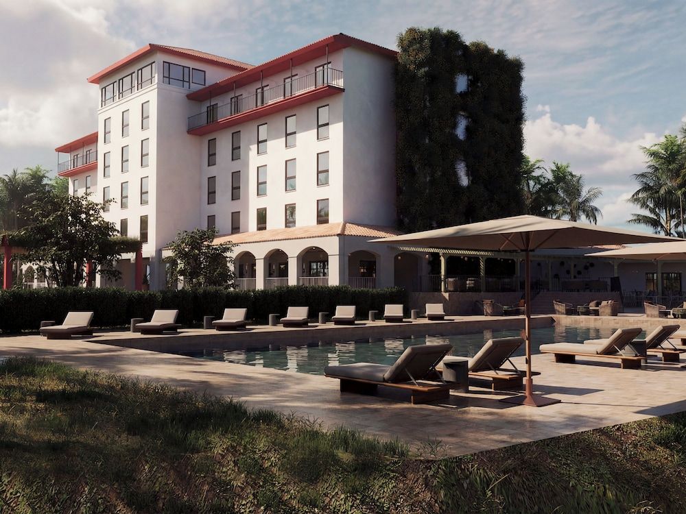 Panoramic Grand Hotel 1