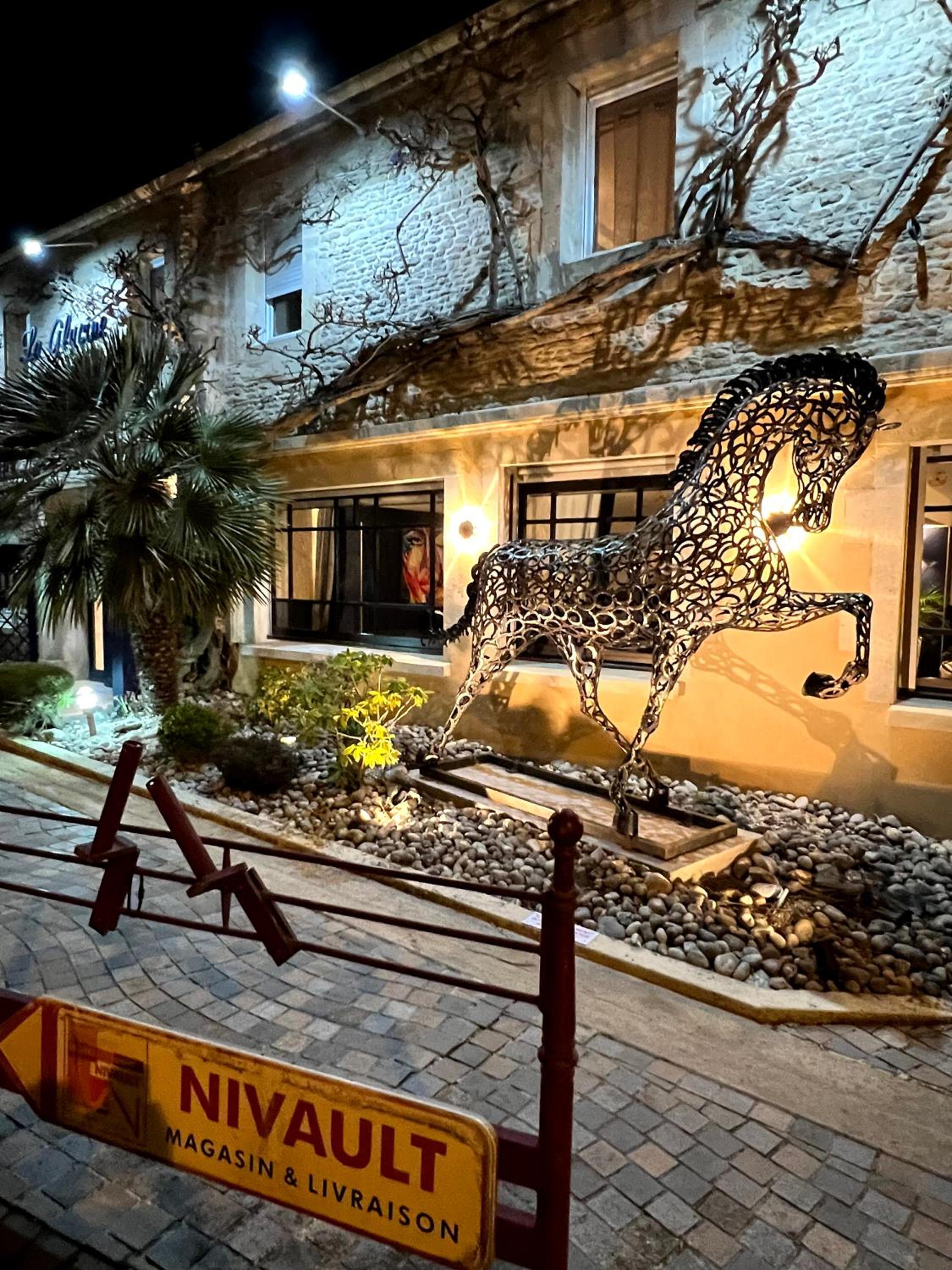 La Glycine Hôtel, Restaurant & Bien-Être 1