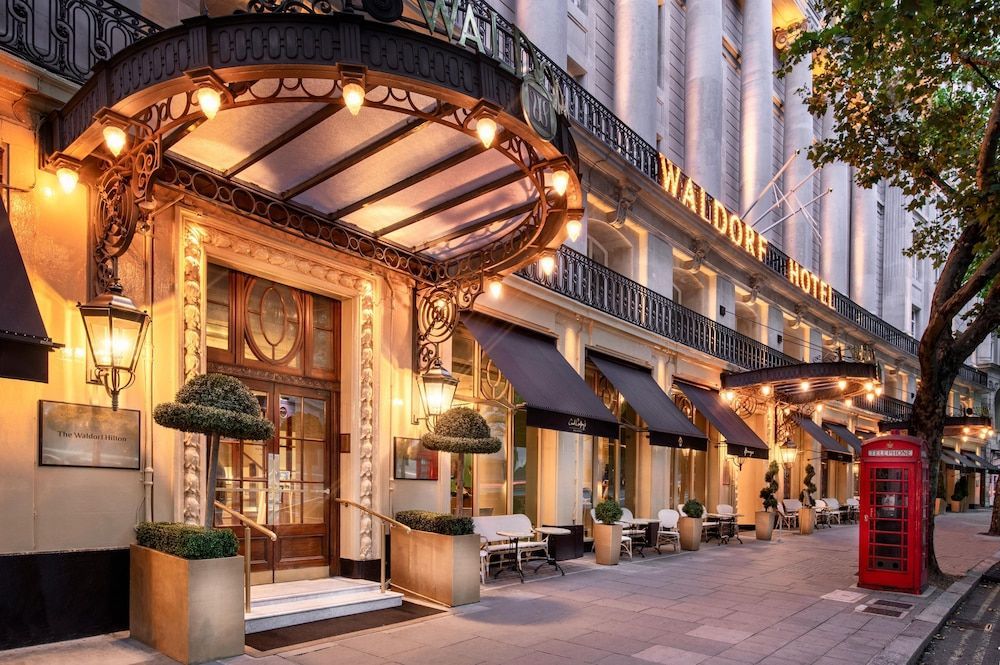 The Waldorf Hilton, London 1