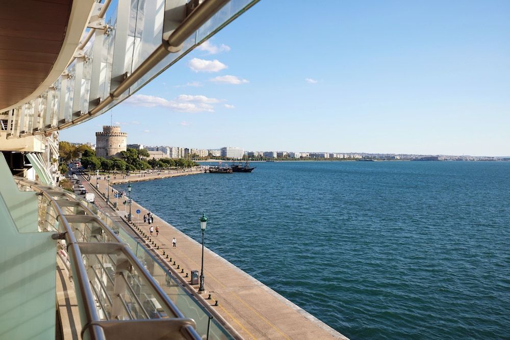 Daios Luxury Living 1