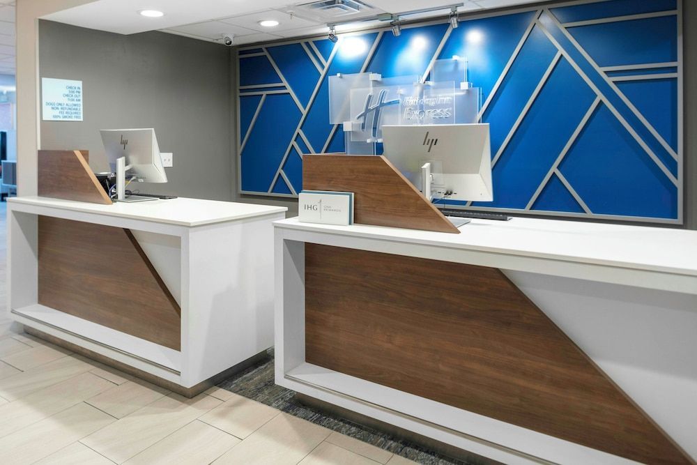 Holiday Inn Express & Suites KIMBALL by IHG 1