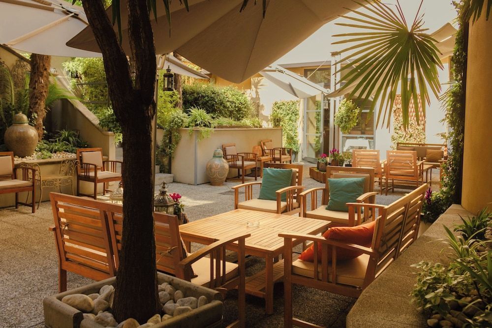 TownHouse 33 Boutique Hotel 1