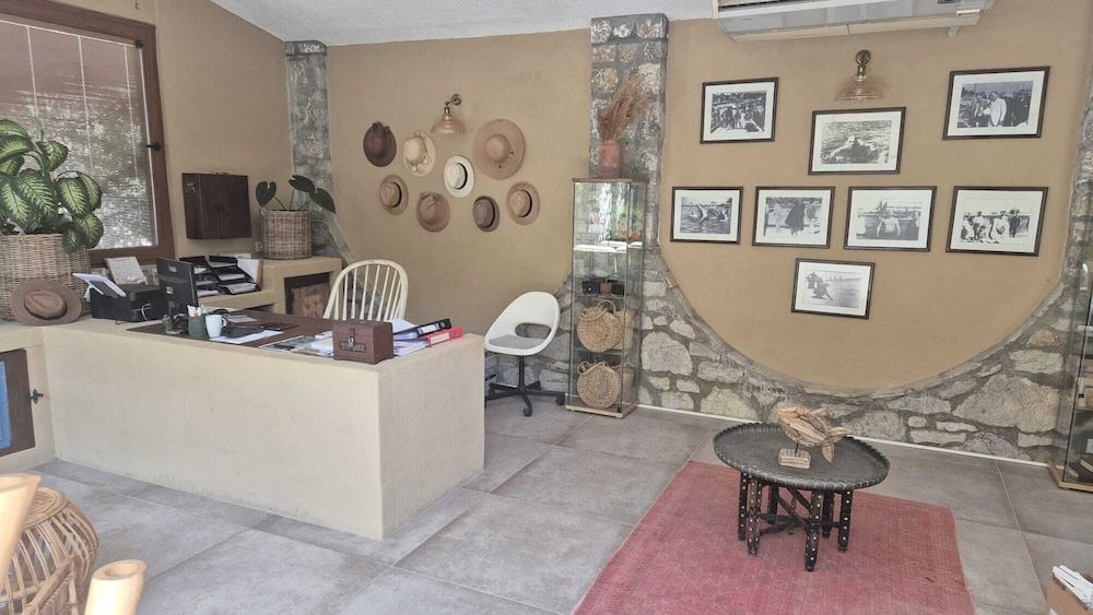 Maris Hotel 1