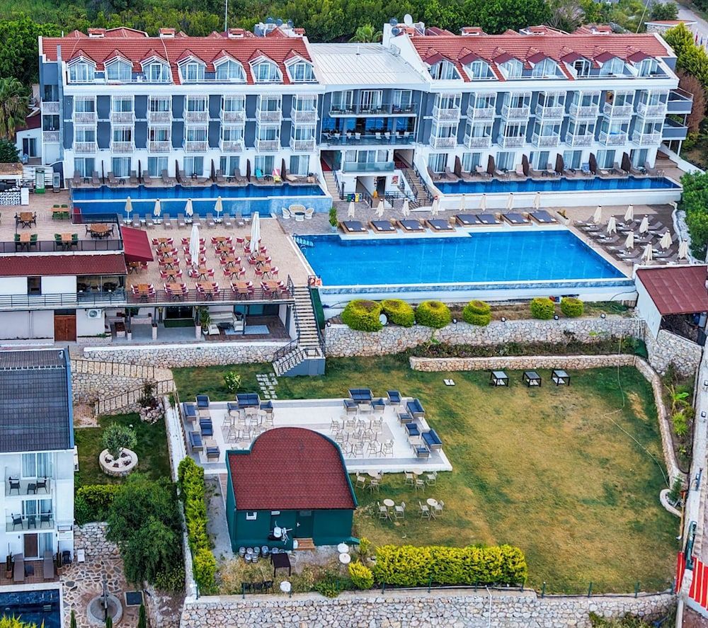 Ramada by Wyndham Fethiye Oludeniz 1