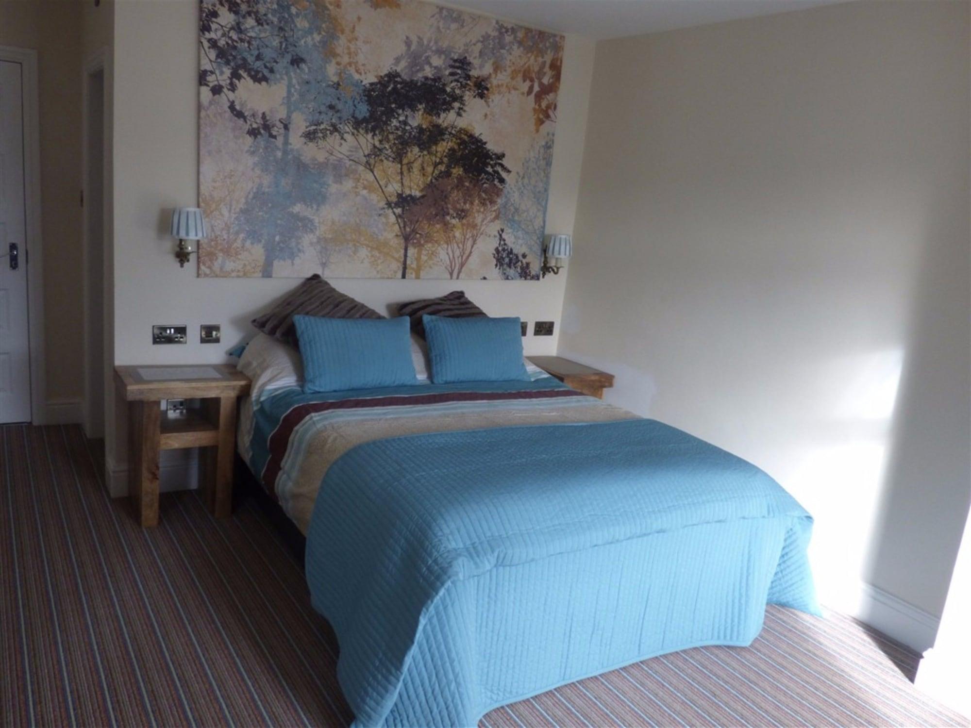 Wheldale Hotel 1