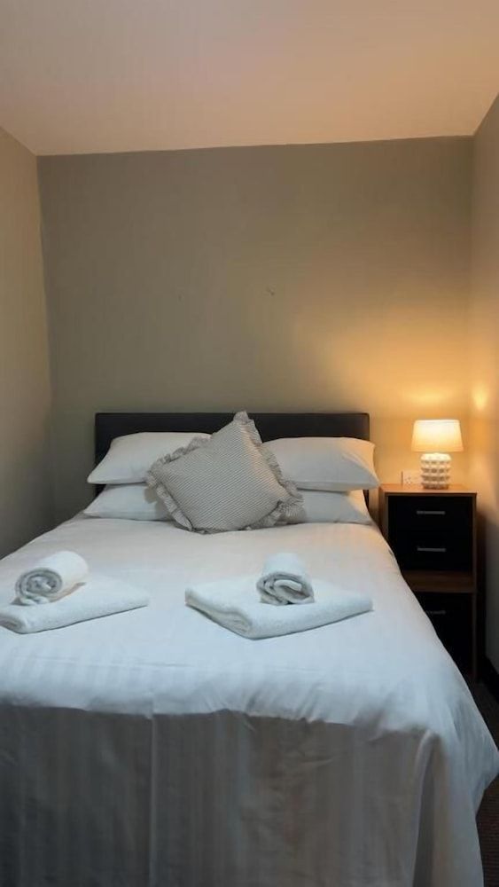 The Turf Hotel 2